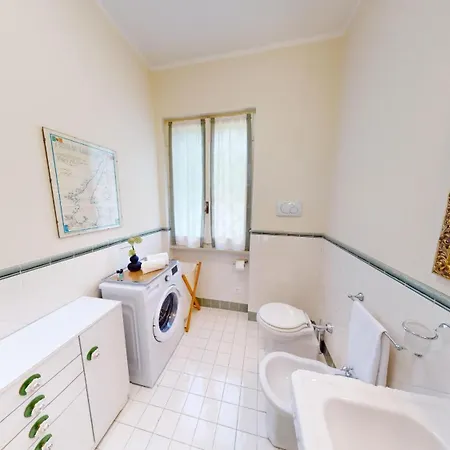 Willa Oleandri-bgl Salò